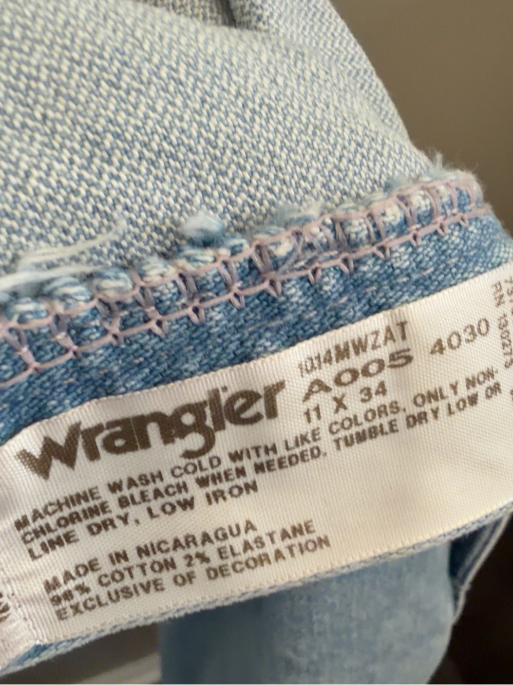 Wrangler Cowboy Cut Slim Fit Jeans 11x34 Antique Wash High Rise Western - Picture 7 of 7